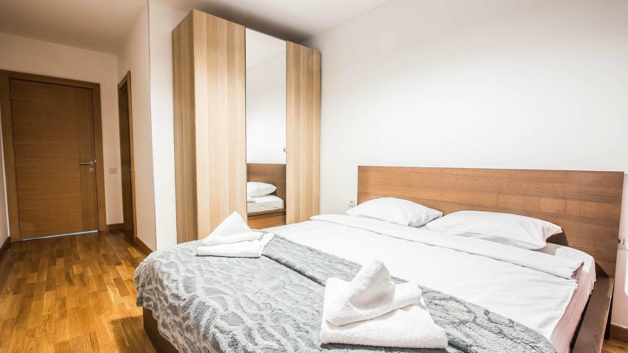 Luxury Apartment Bucharest Mall area Extérieur photo